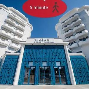https://le-volcan-au-vert-wifi-42m2-face-au-parc-chatel-guyon.hotels-rhonealpes.com